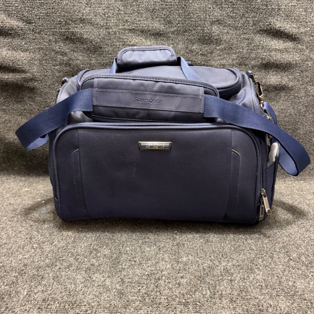 Samsonite 1106754 Silhouette XV Softside Blue Duffel Travel Luggage Boarding Bag